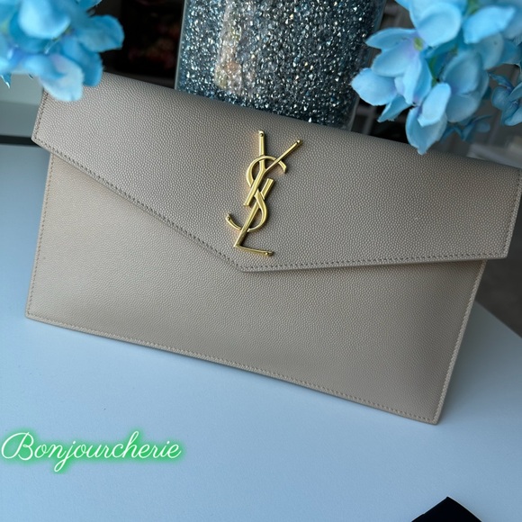 Yves Saint Laurent Tan Clutch Bag - Picture 4 of 12